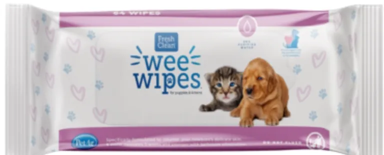 Fresh n Clean Wee Wipes for Puppies and Kittens Photo 1