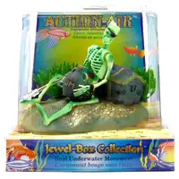 Photo of Penn Plax Action Air Jewel Box with Skeleton